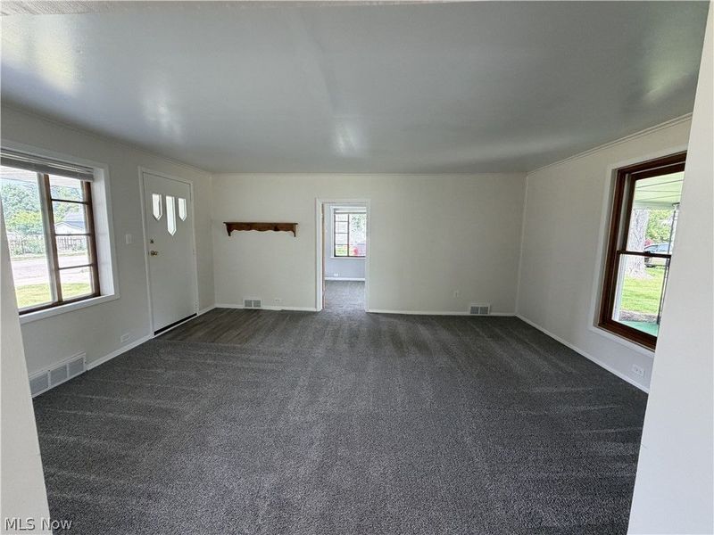 218 Main Street W, Beach City, OH 44608 Photo 26