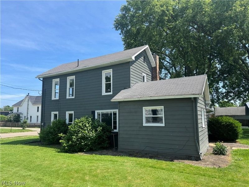 218 Main Street W, Beach City, OH 44608 Photo 8