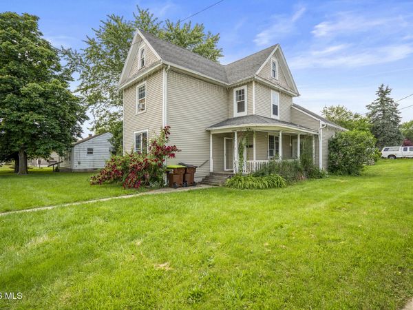 300 S Cherry Street , Woodville, OH 43469