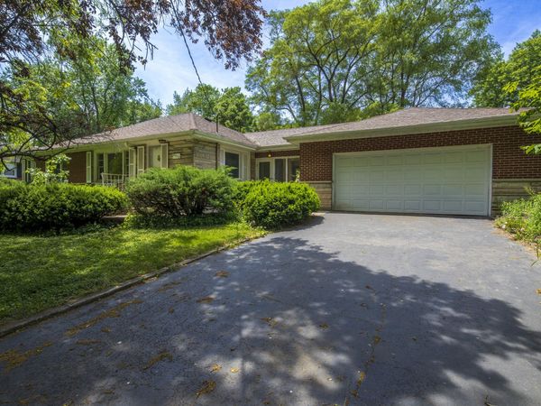 8570 Mattson Drive, St. John, IN 46373