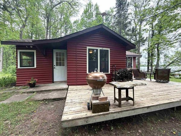 2670 Knock Road , Eveleth, MN 55734