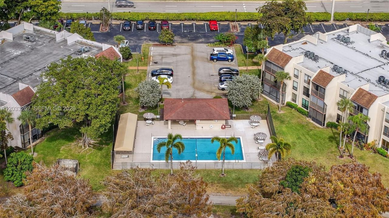 8150 W Mcnab Rd , Unit 304, Tamarac, FL 33321 Photo
