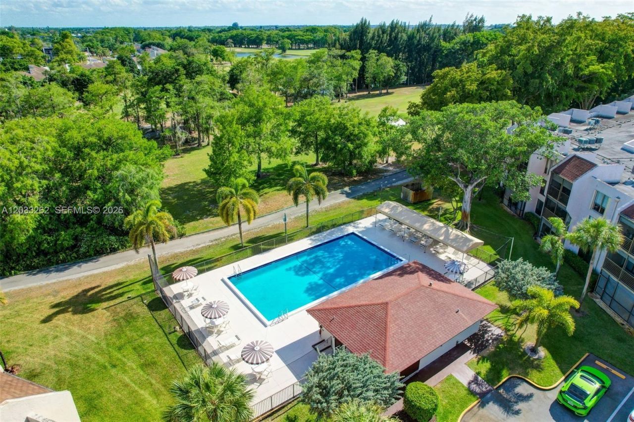 8150 W Mcnab Rd , Unit 304, Tamarac, FL 33321 Photo