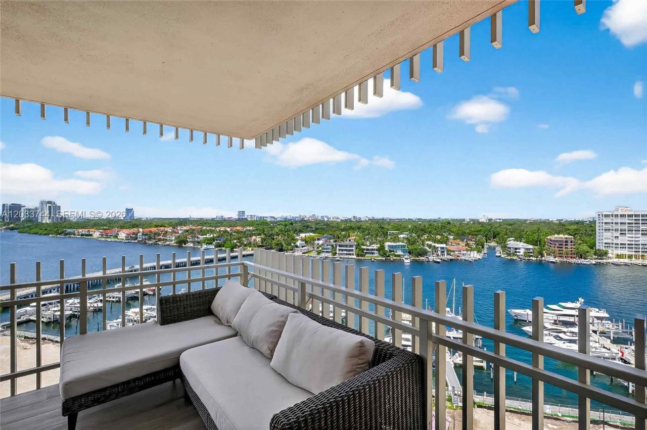 2 Grove Isle Dr, Unit B1210, Miami, FL 33133 Photo