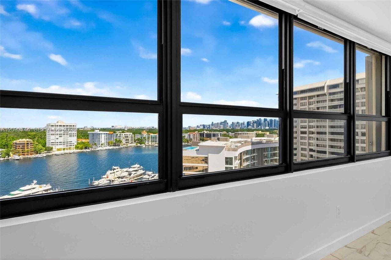 2 Grove Isle Dr, Unit B1210, Miami, FL 33133 Photo
