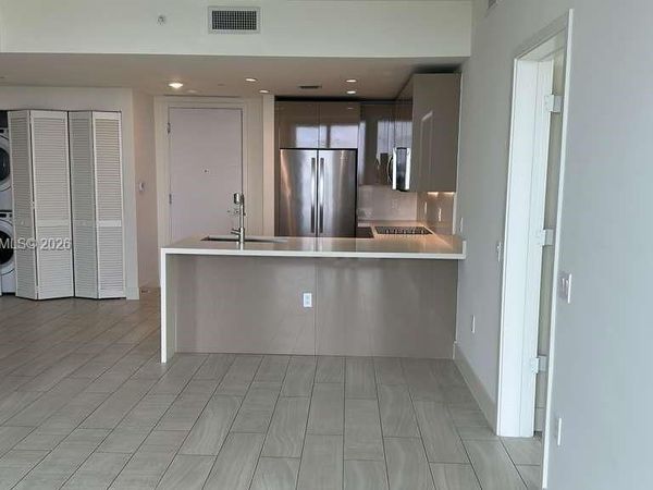2000 Metropica Way, Unit 2111, Sunrise, FL 33323