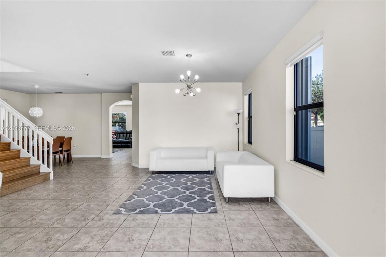 8894 W 34th Ave , Hialeah, FL 33018 Photo