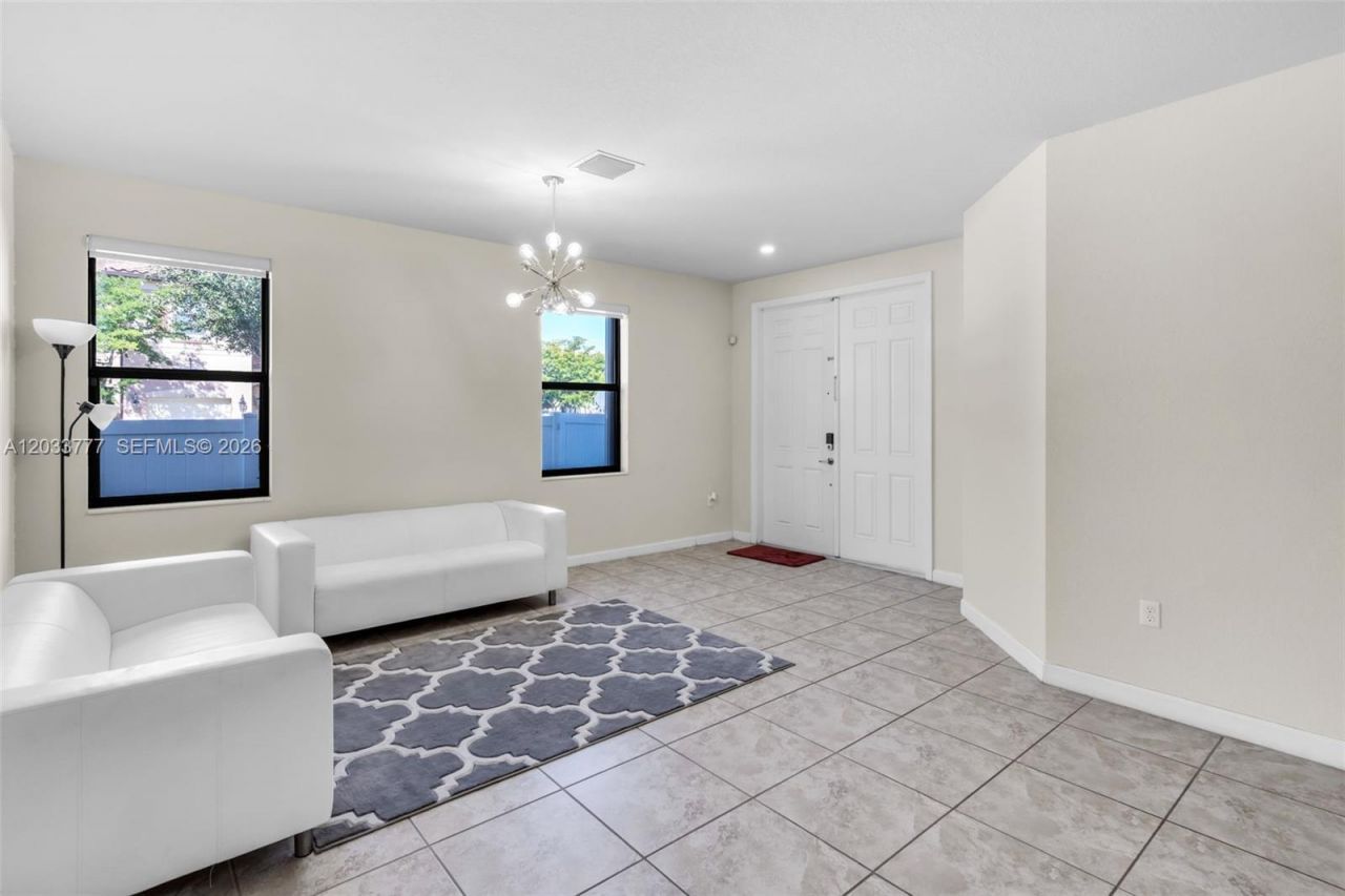 8894 W 34th Ave , Hialeah, FL 33018 Photo