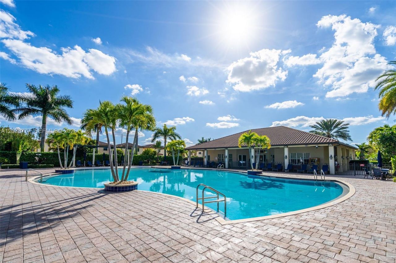 8894 W 34th Ave , Hialeah, FL 33018 Photo