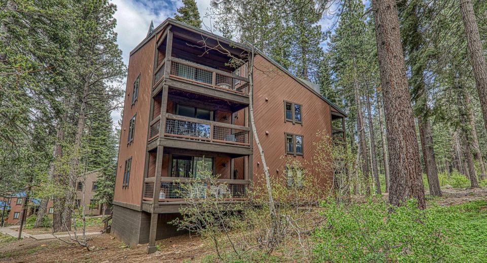 3140 Aspen Grove, Truckee, CA 96161 Photo