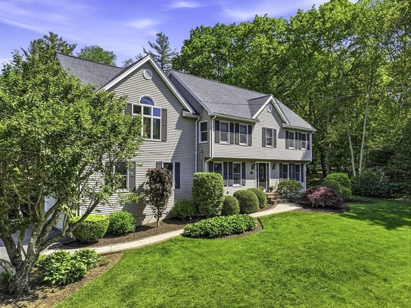 36 Jackson Circle, Franklin, MA 02038