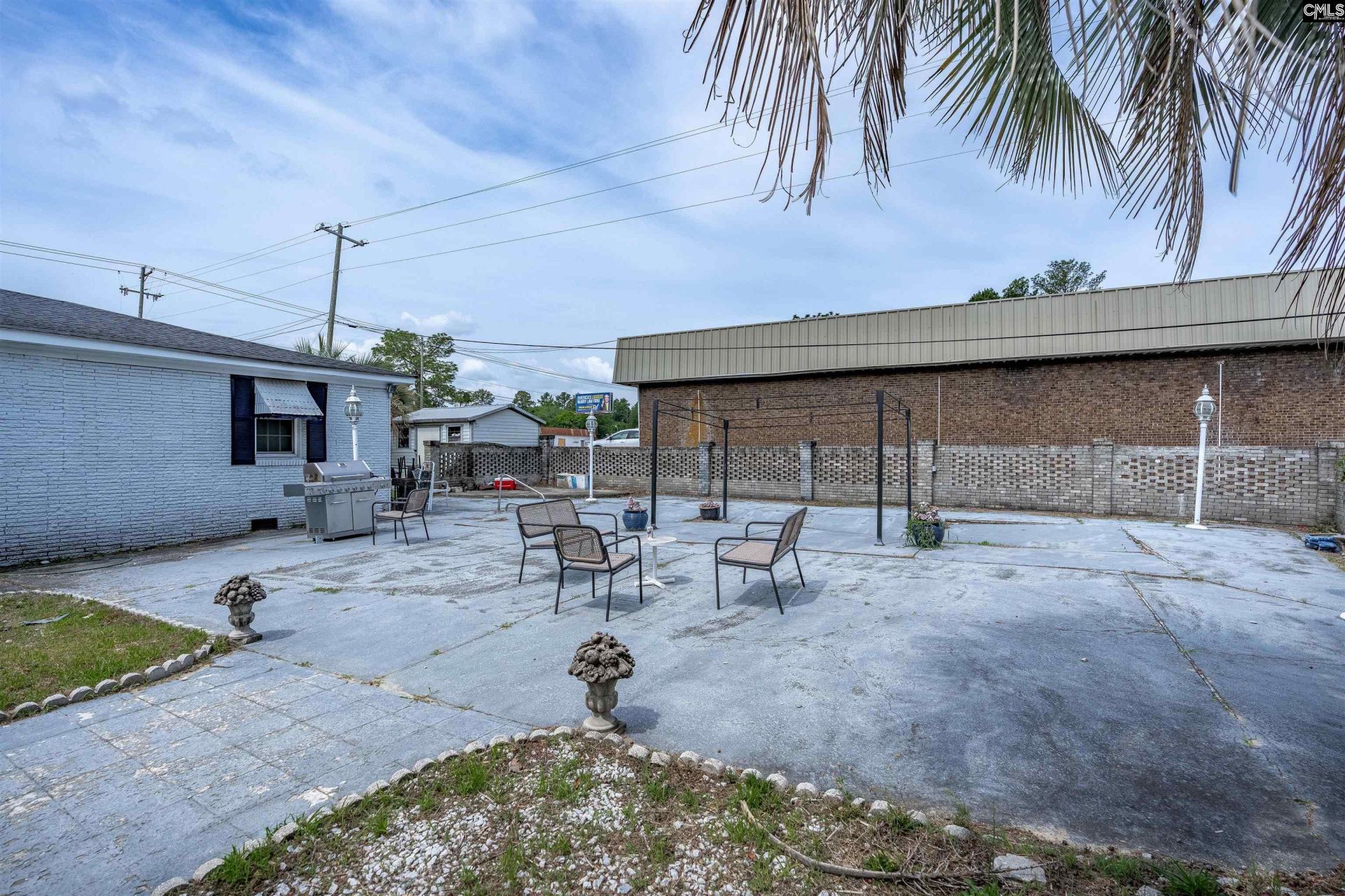 3900 Augusta Road Photo 25