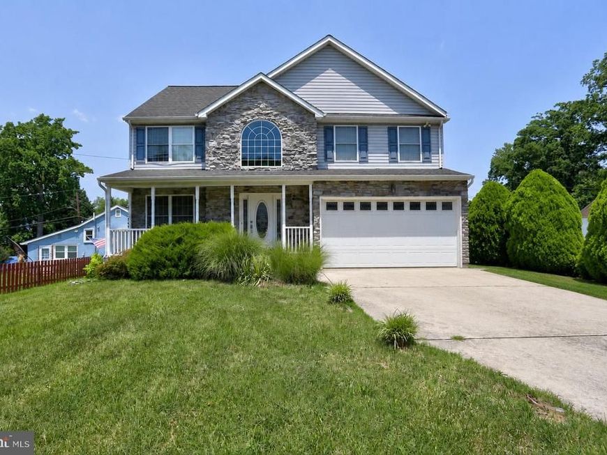 2220 Silver Lane Rd, Essex, MD 21221 Main Photo