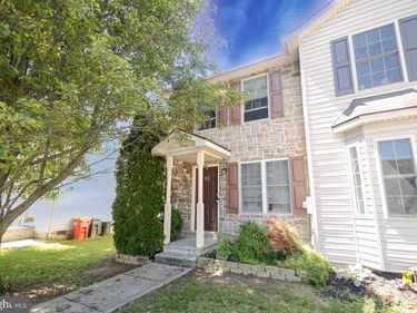 32 JUDGES COURT , INWOOD, WV 25428