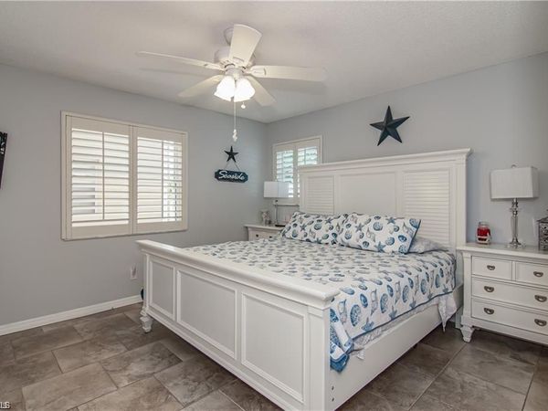 1400 Pompei LN, Unit 21, NAPLES, FL 34103
