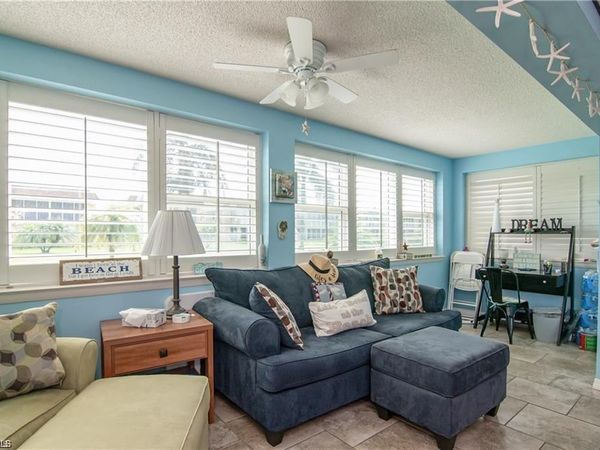 1400 Pompei LN, Unit 21, NAPLES, FL 34103