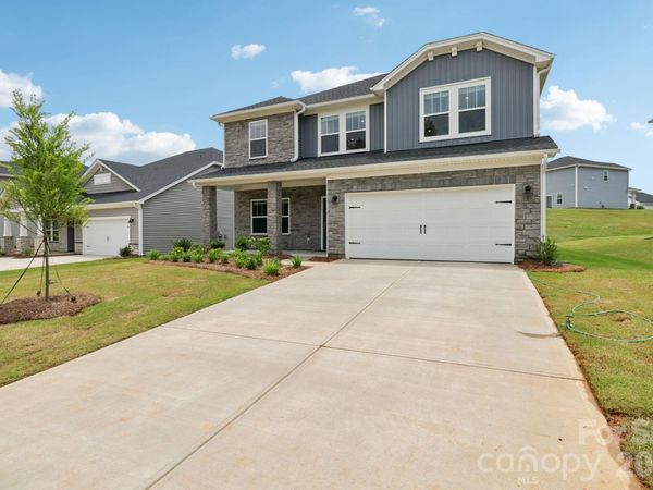104 Frontiersman Drive , Mocksville, NC 27028