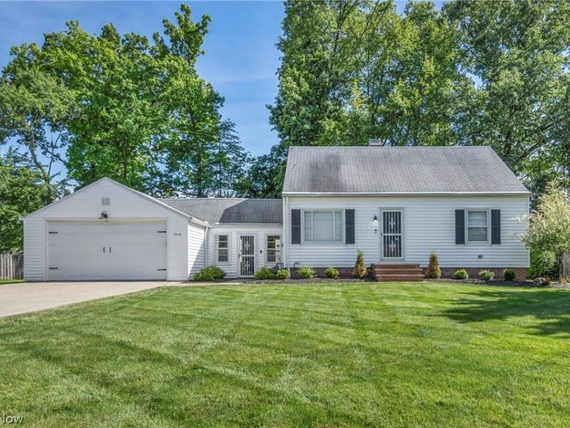 3936 Miner Drive , Brunswick, OH 44212 Photo 2