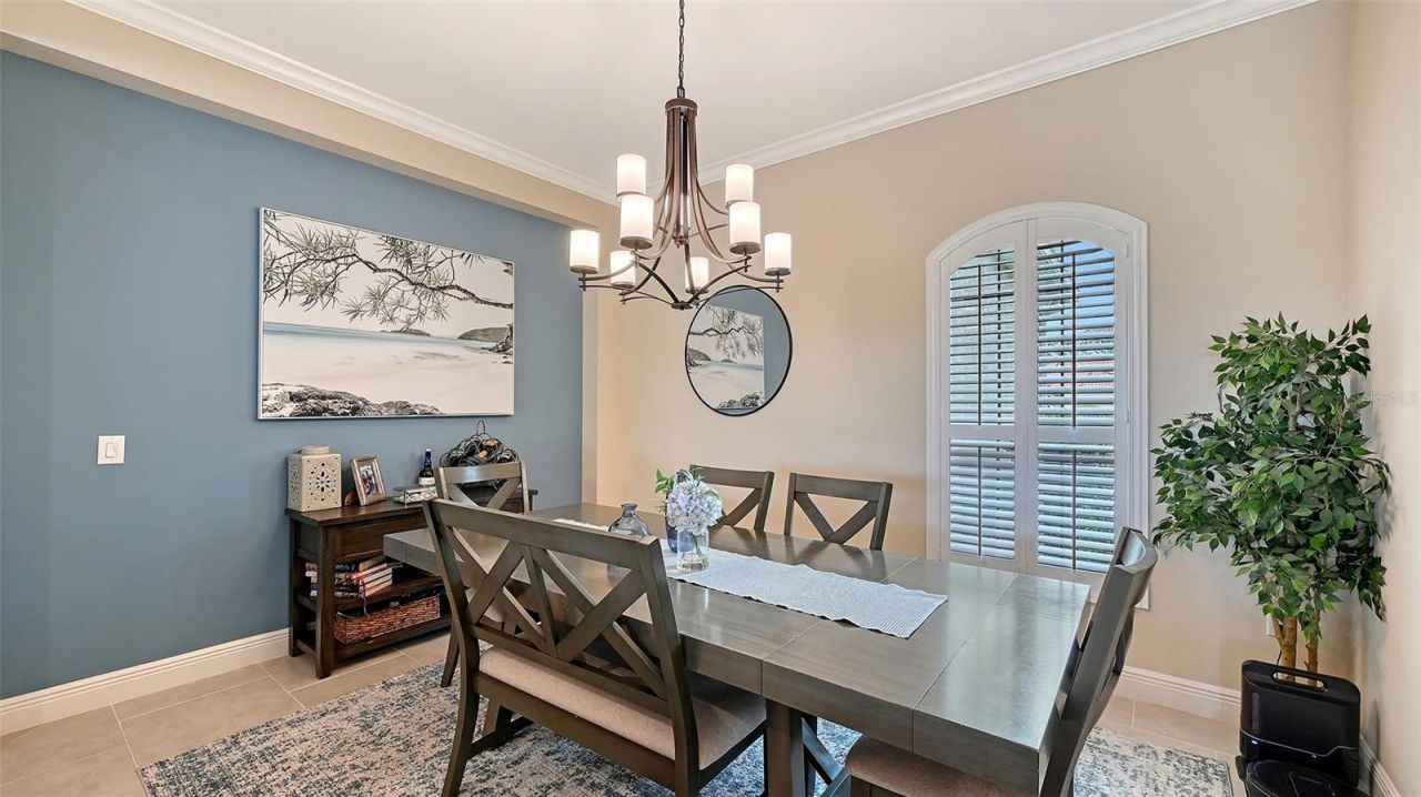 8215 Larkspur Circle , Sarasota, FL 34241 Photo
