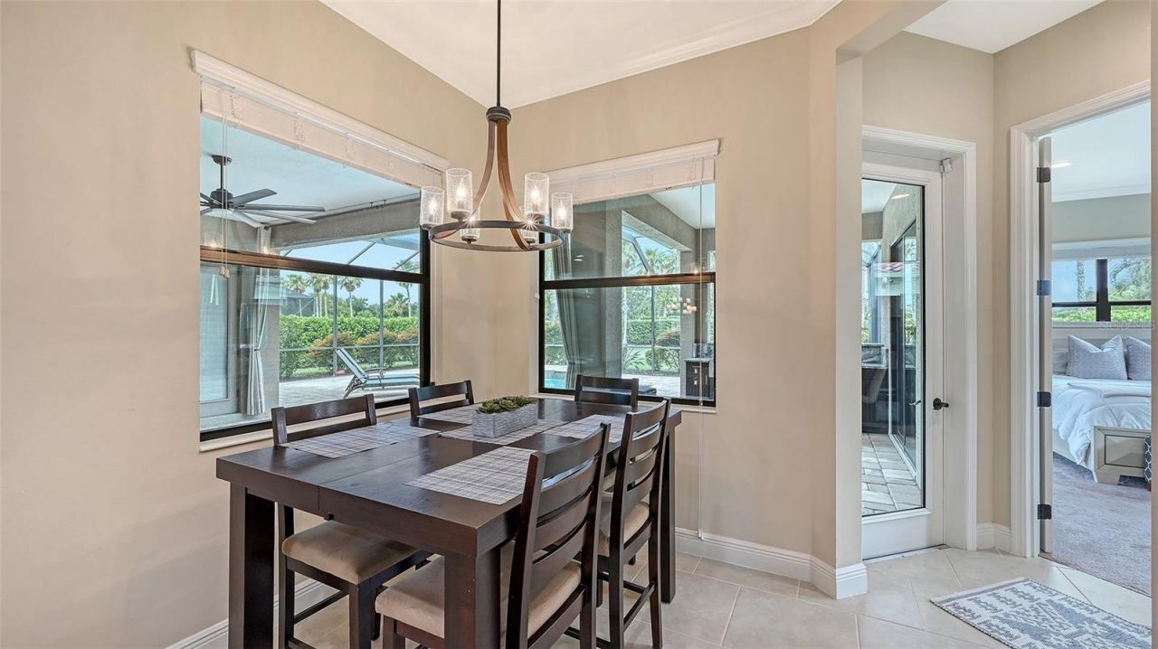 8215 Larkspur Circle , Sarasota, FL 34241 Photo