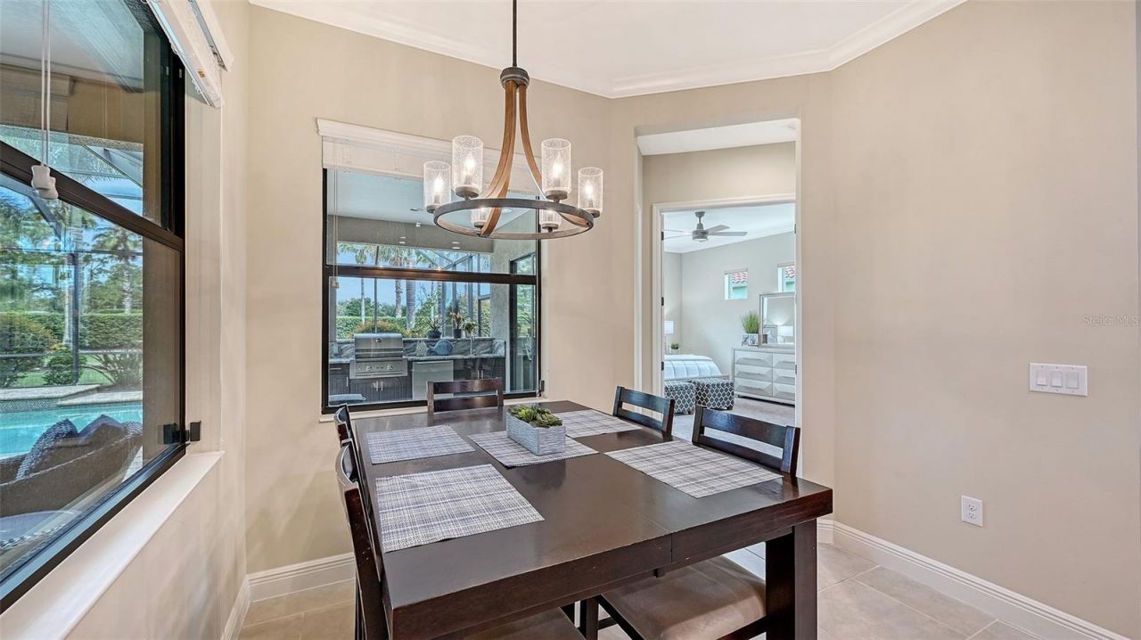 8215 Larkspur Circle , Sarasota, FL 34241 Photo