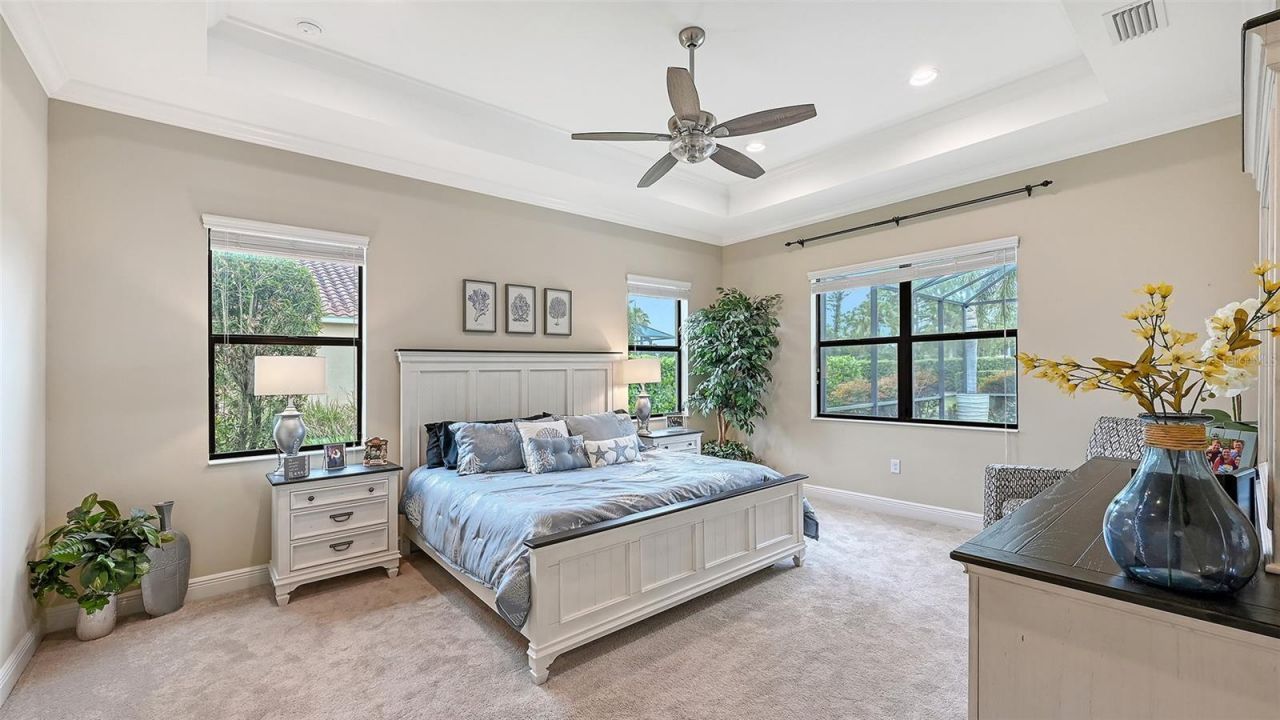 8215 Larkspur Circle , Sarasota, FL 34241 Photo