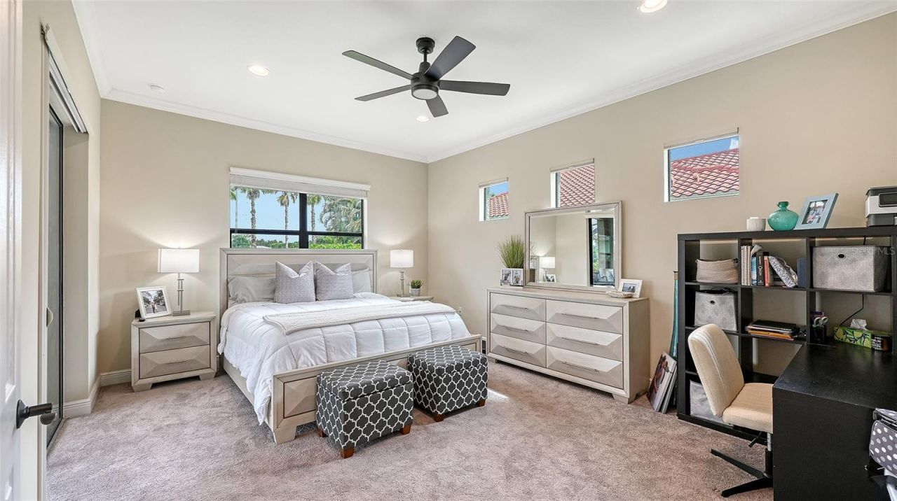 8215 Larkspur Circle , Sarasota, FL 34241 Photo
