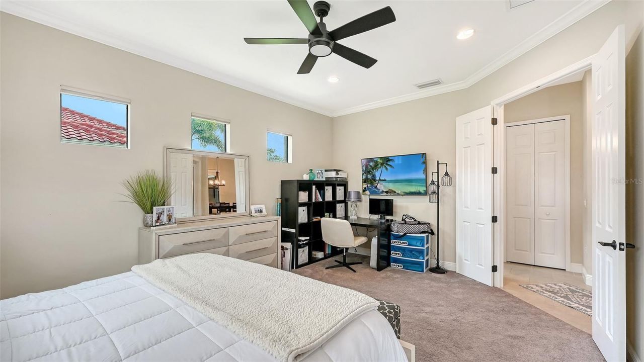 8215 Larkspur Circle , Sarasota, FL 34241 Photo
