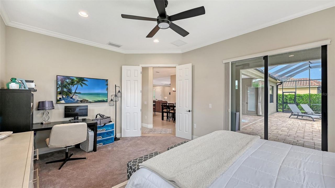 8215 Larkspur Circle , Sarasota, FL 34241 Photo