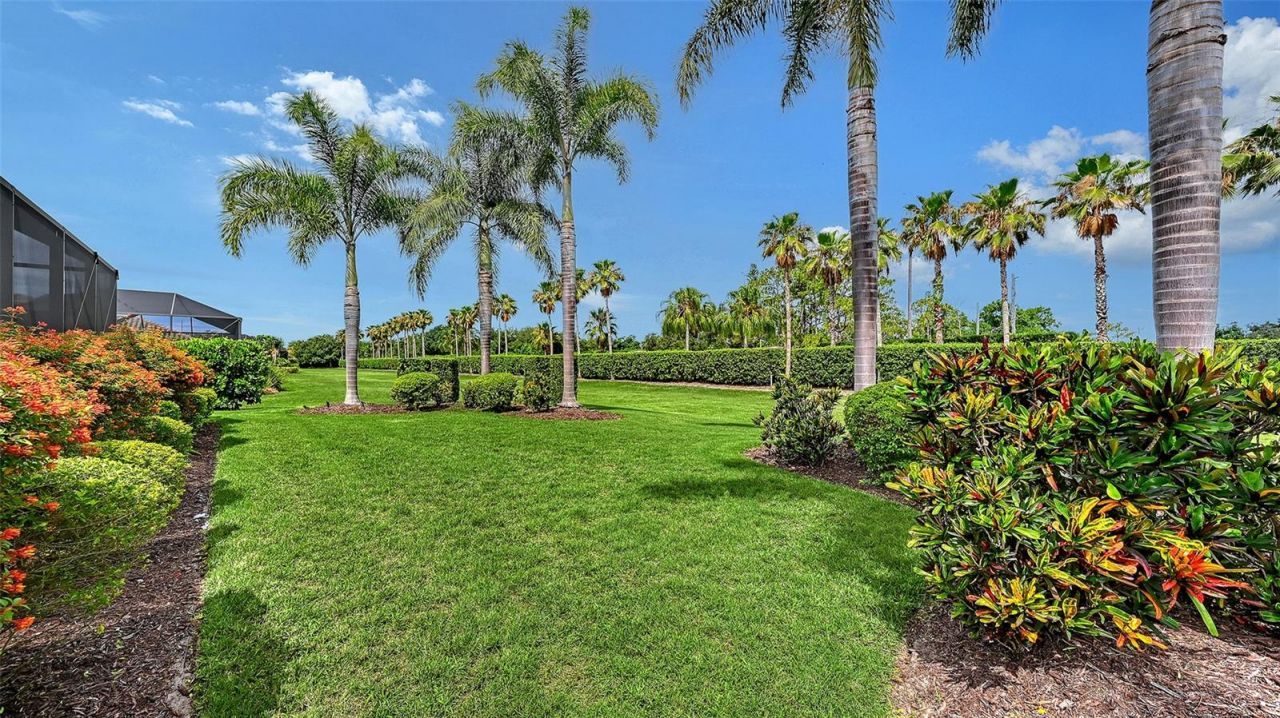 8215 Larkspur Circle , Sarasota, FL 34241 Photo