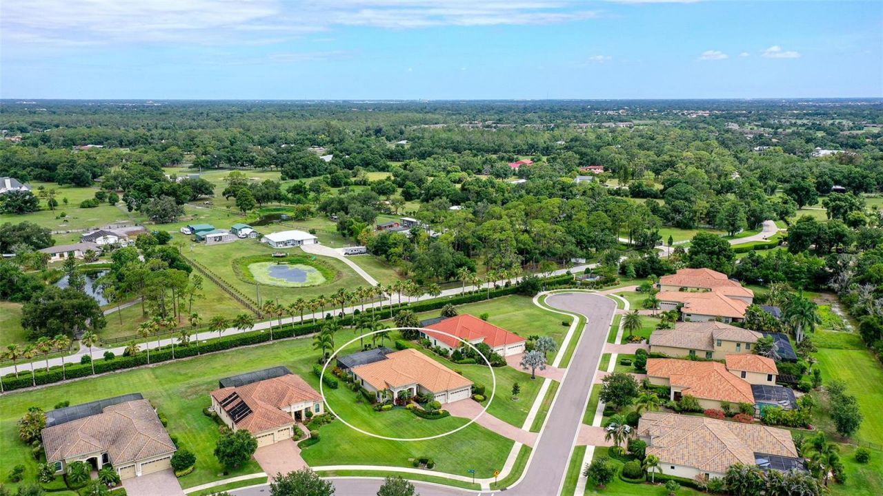 8215 Larkspur Circle , Sarasota, FL 34241 Photo