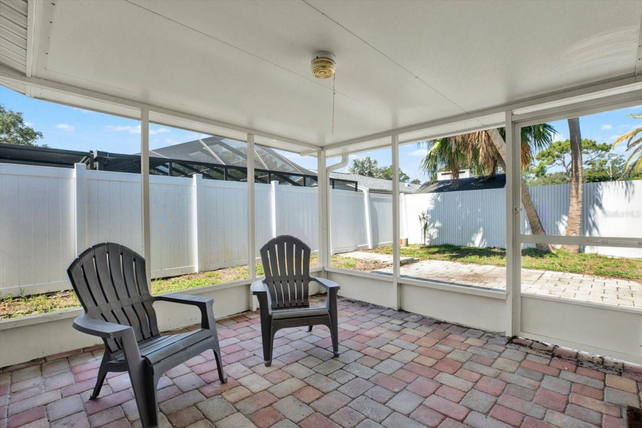 10898 119th Street N, Seminole, FL 33778 Photo