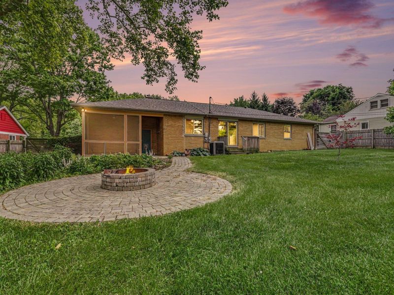 3140 Fishinger Road, Columbus, OH 43221 Photo 43