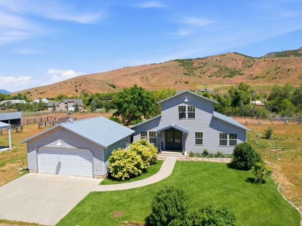 9664 E 400 S, Huntsville, UT 84317