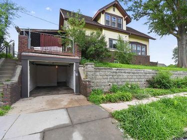 4142 S 12Th Street, Omaha, NE 68107