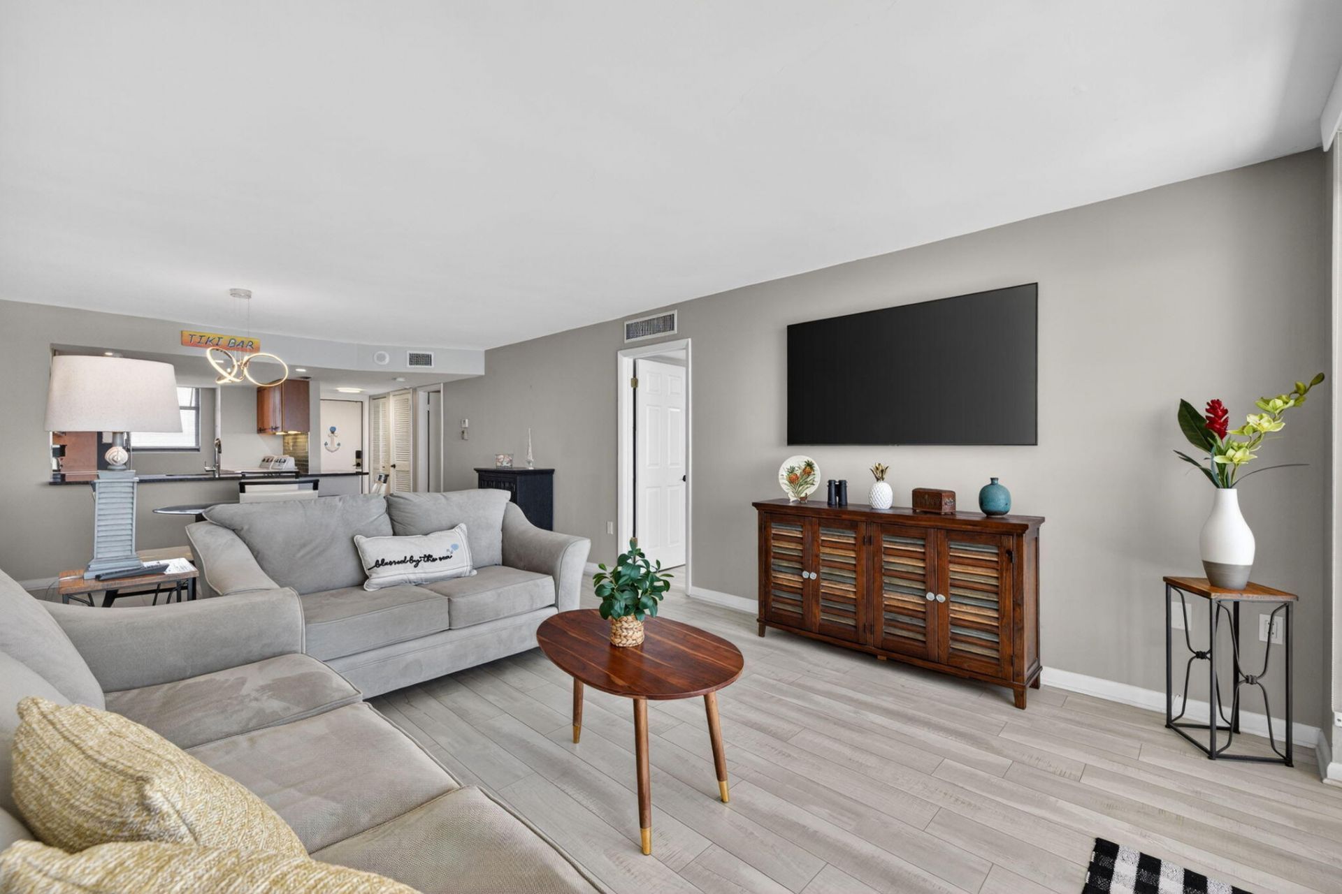 9900 S Ocean, Unit 1506, Jensen Beach, FL 34957 Photo