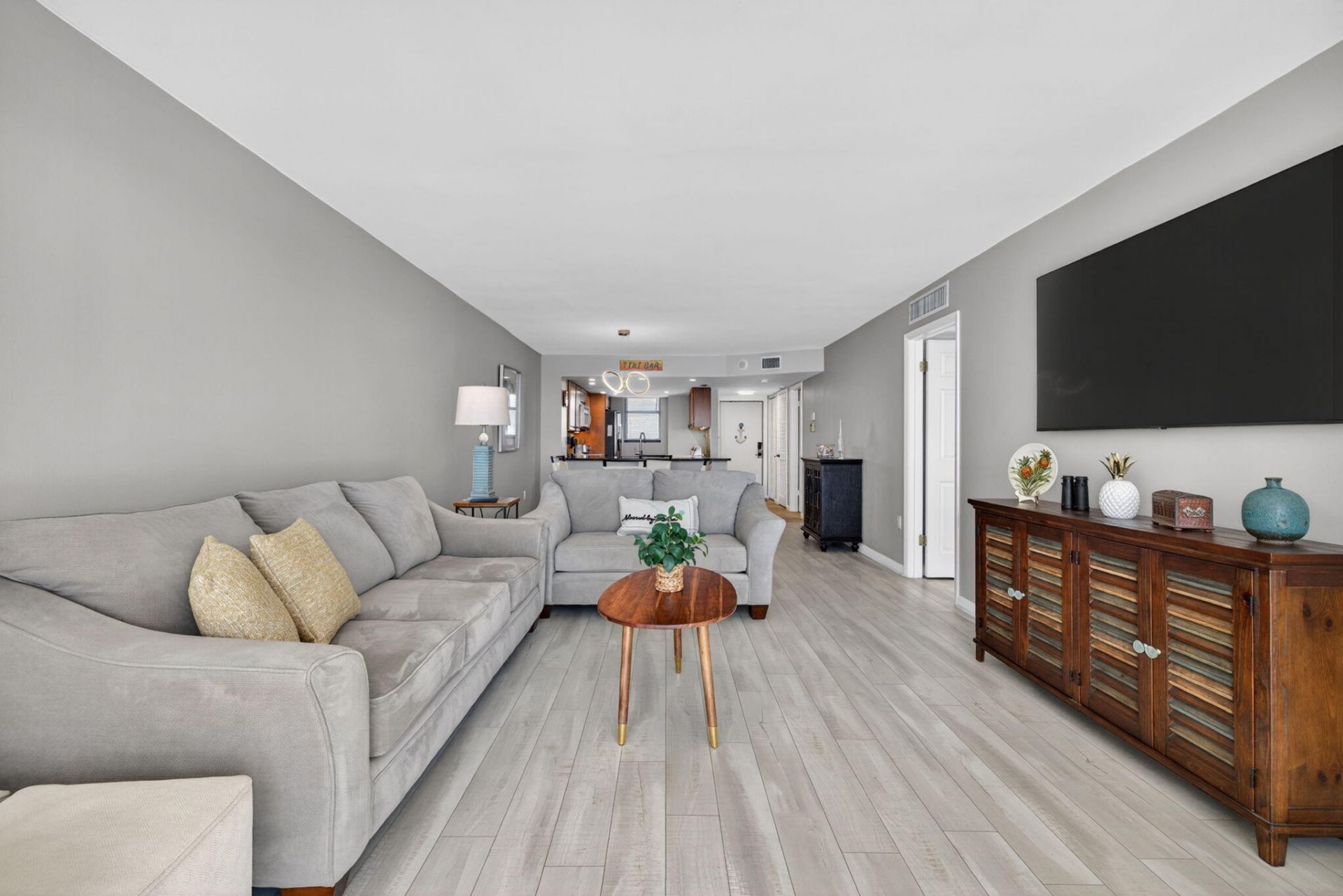 9900 S Ocean, Unit 1506, Jensen Beach, FL 34957 Photo