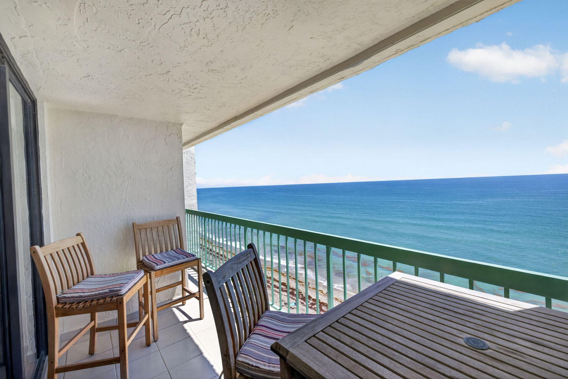 9900 S Ocean, Unit 1506, Jensen Beach, FL 34957 Photo