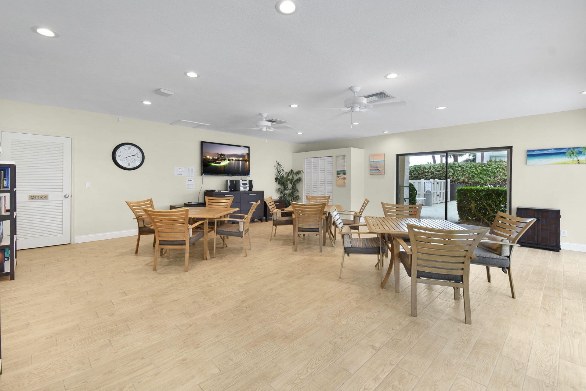 9900 S Ocean, Unit 1506, Jensen Beach, FL 34957 Photo