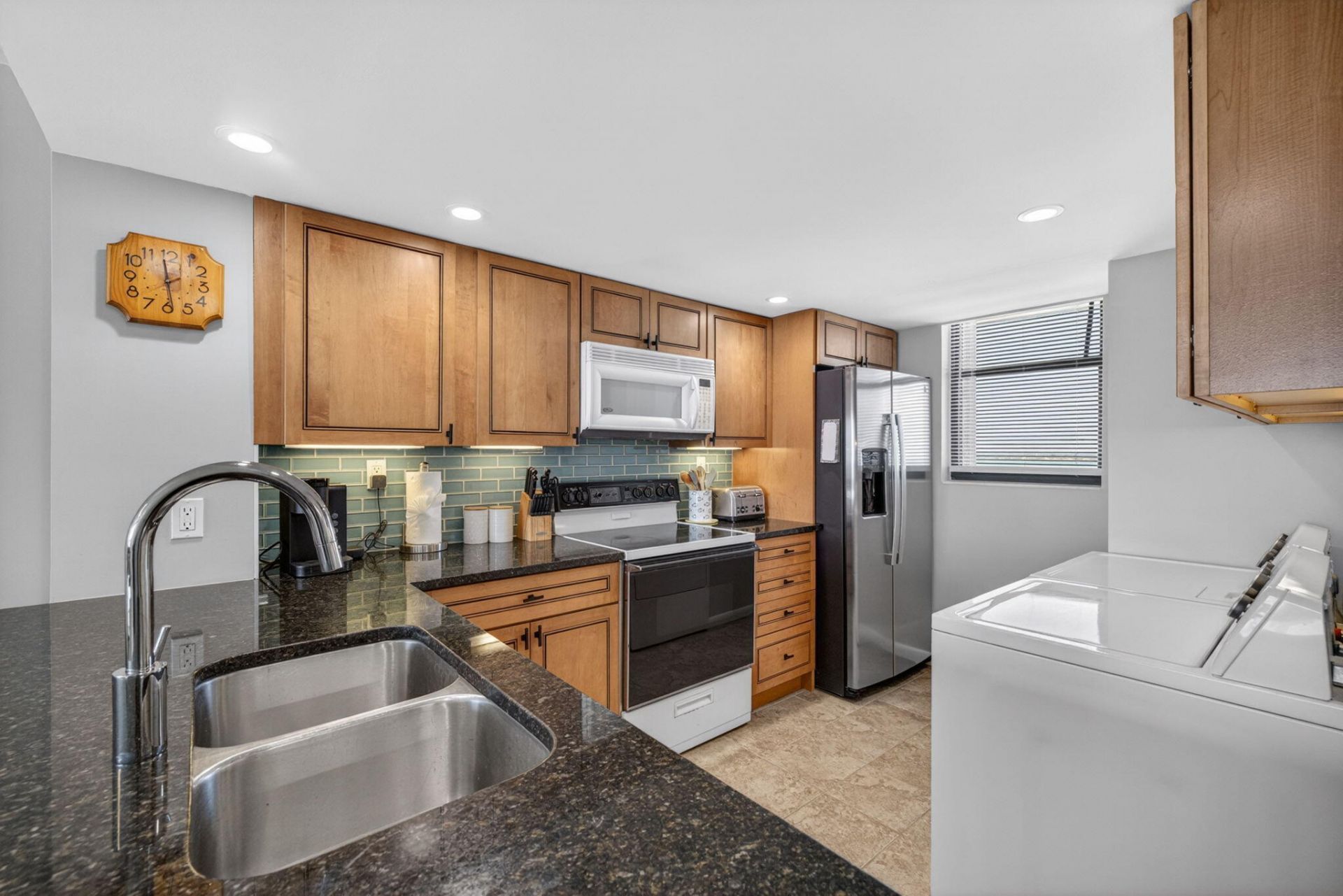 9900 S Ocean, Unit 1506, Jensen Beach, FL 34957 Photo