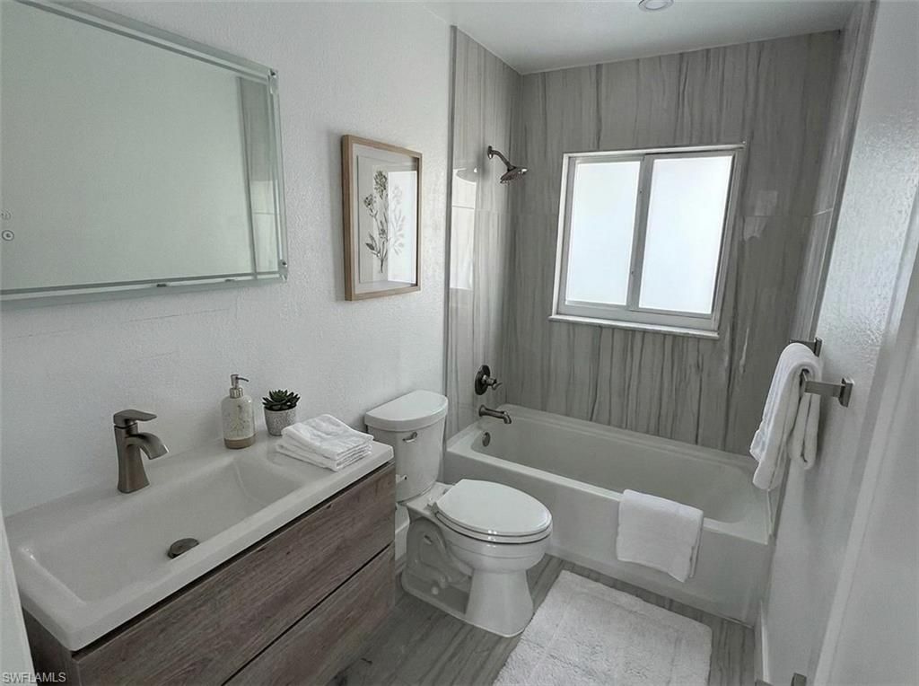 2823 Janet St, Matlacha, FL 33993 Photo