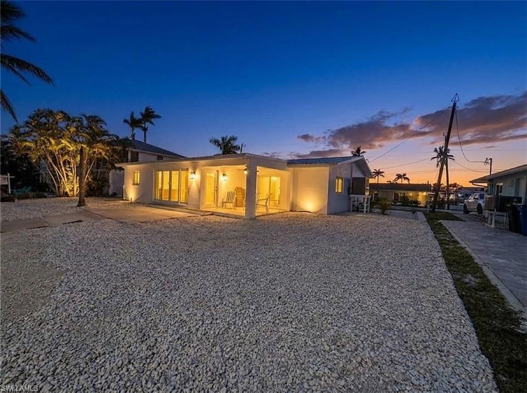 2823 Janet St, Matlacha, FL 33993 Photo