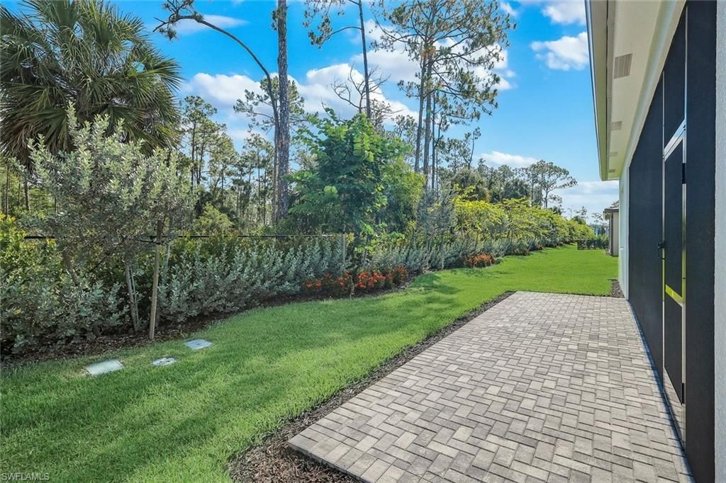 2565 Kingfisher Dr, Naples, FL 34112 Photo