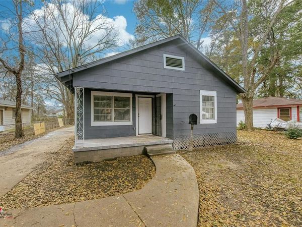 1653 Malcolm Street , Shreveport, LA 71108
