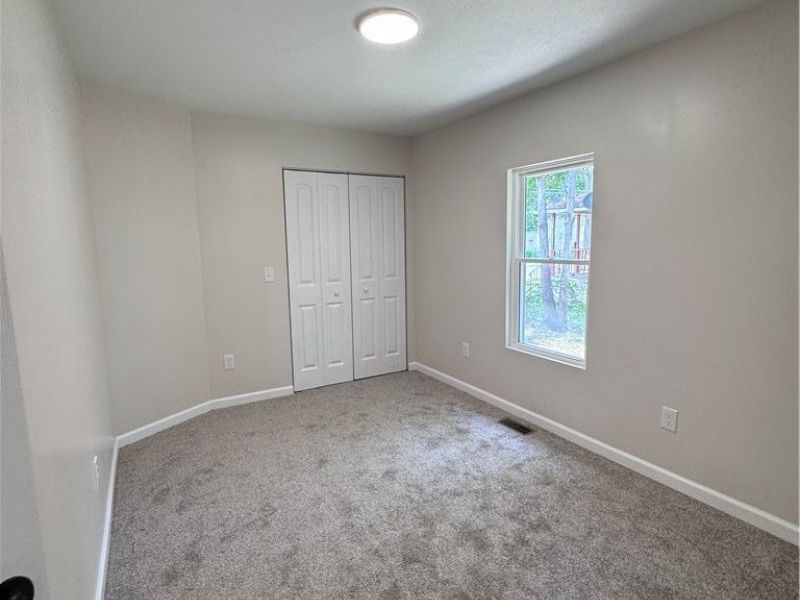 120 E 32nd Street, Lorain, OH 44055 Photo 19