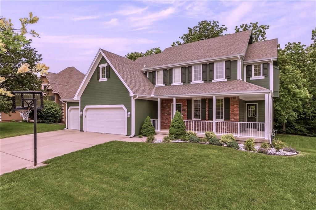 9027 N Manning Avenue, Kansas City, MO 64157 Main Photo