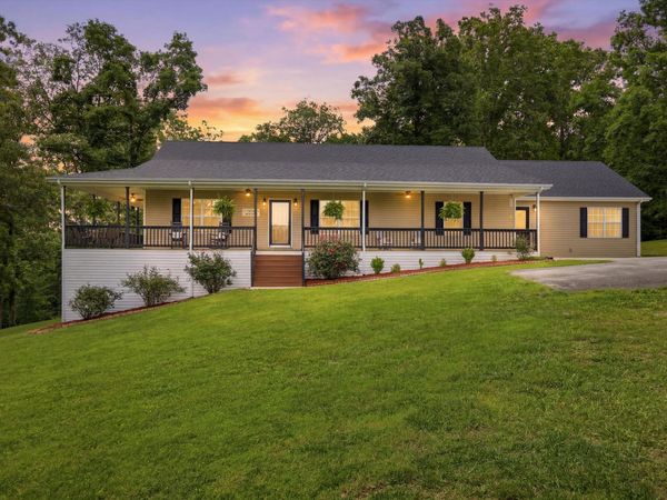 966 Shirley Ann Trail, Hixson, TN 37343