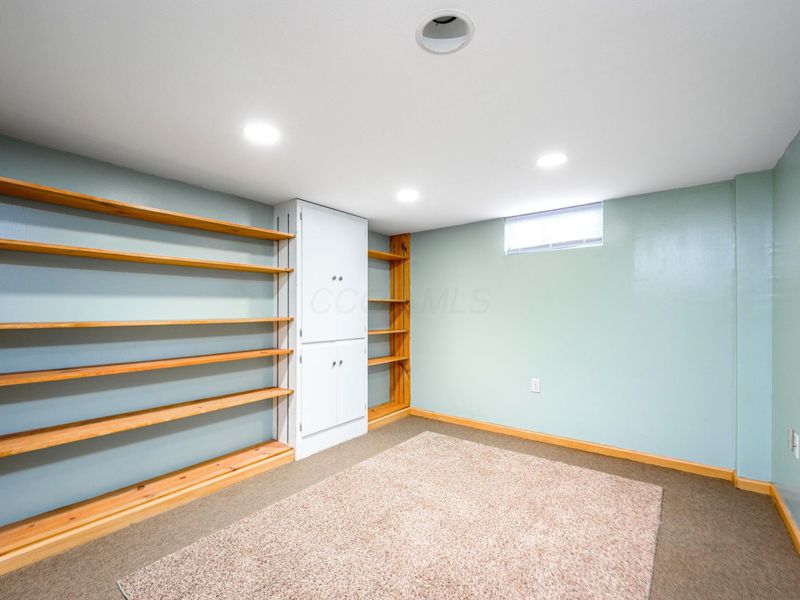 285 E Weisheimer Road, Columbus, OH 43214 Photo 18