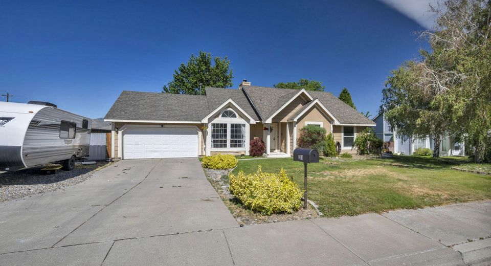 500 Cambridge Court, Carson City, NV 89701 Photo