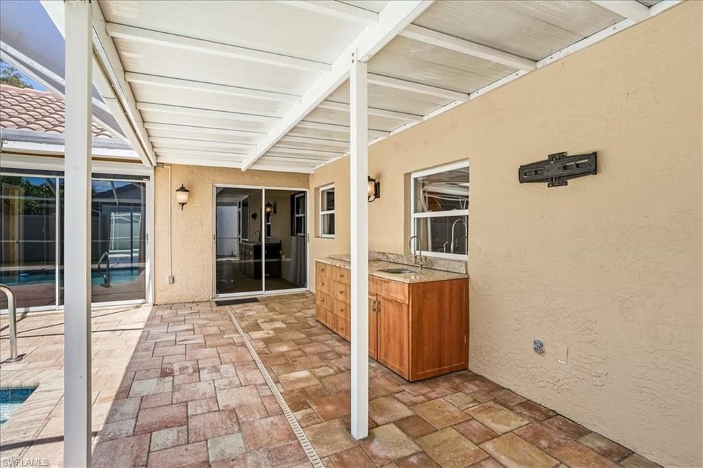 1268 Jardin Dr , Naples, FL 34104 Photo